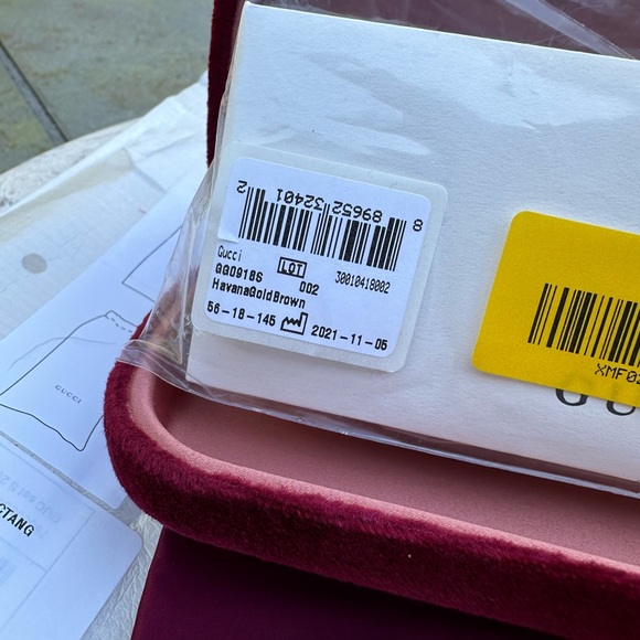 NWT Gucci 56mm Horsebit Unisex sunglasses full inclusion 56-18-145 - Picture 16 of 16